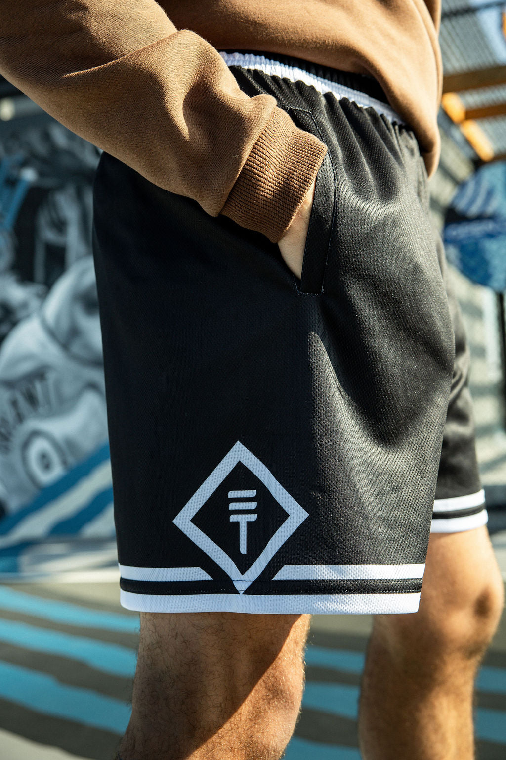 Diamond Basketball Shorts - Black